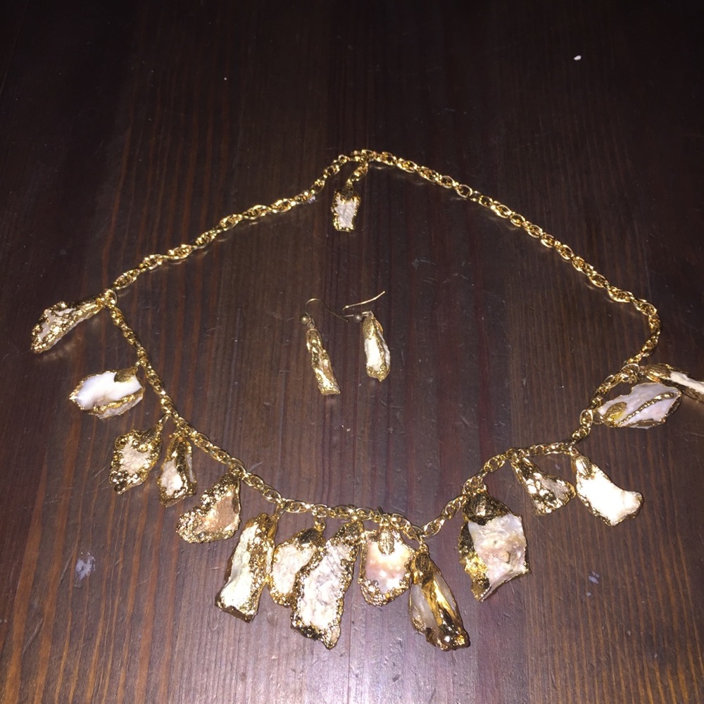 Crystal Gold Plated stones Necklace & Earring set